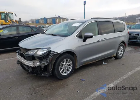 2020 Chrysler Voyager Lxi из США, поврежденный, VIN 2C4RC1DG9LR256918